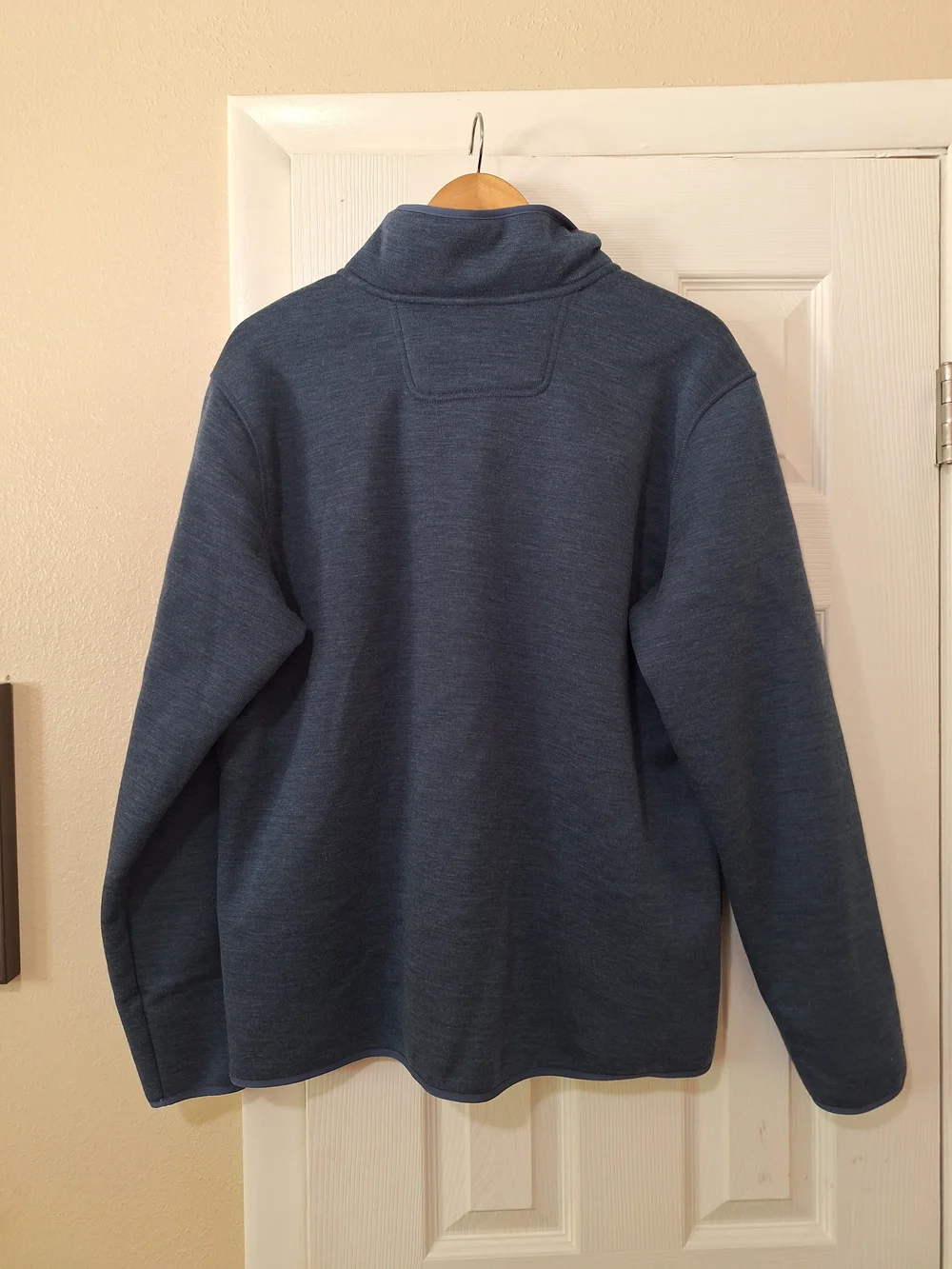 The North Face Men’s Slate Blue Sherpa Patrol 1/4- Snap Pullover Size L